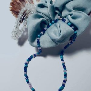 Lănțișor albastru din mărgele